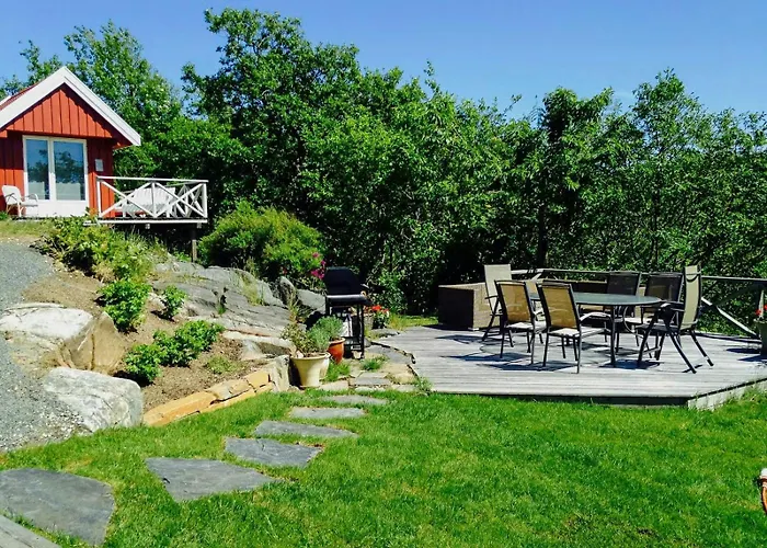 Private With Panoramic Views In Lillesand Holiday home Kvase
